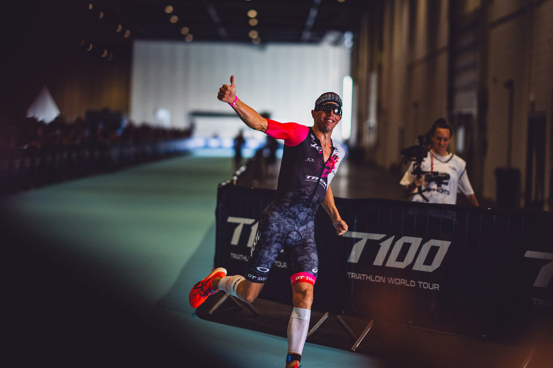 Sam Long finishing a T100 race