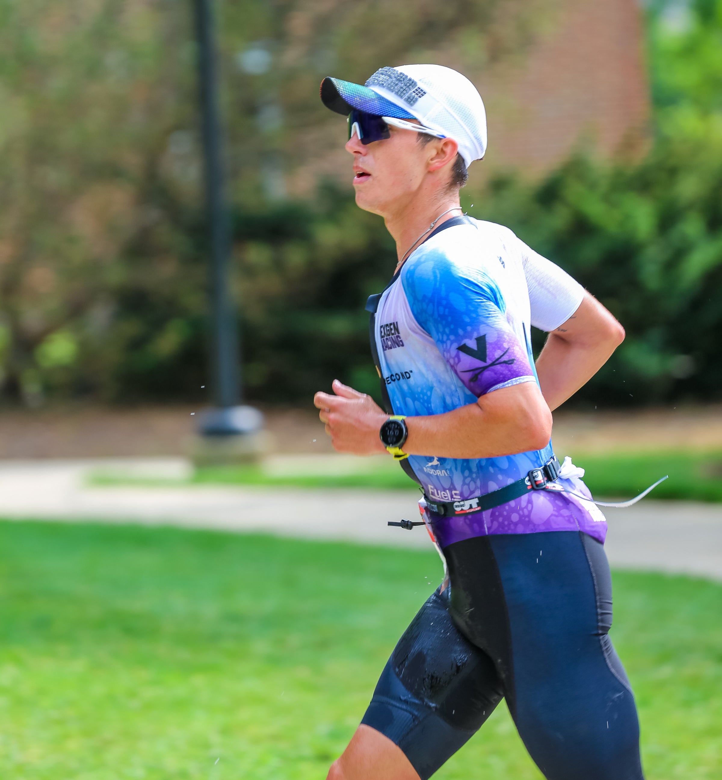 Thomas Inigo running in race kit